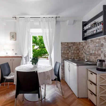 5242-1 For 2 Pers In * 杜布罗夫尼克